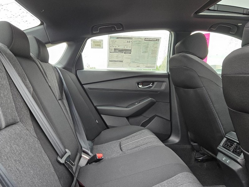 Honda Accord Hybrid Vehicle Image 5