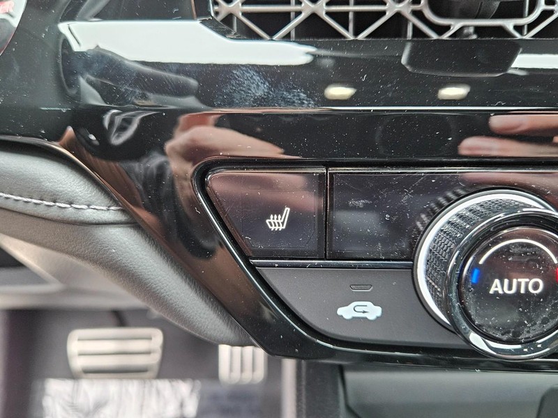 Honda Accord Hybrid Vehicle Image 14