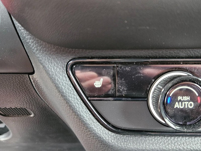 Honda HR-V Vehicle Image 14