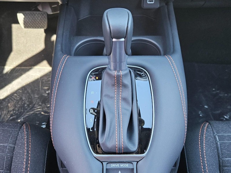 Honda HR-V Vehicle Image 8