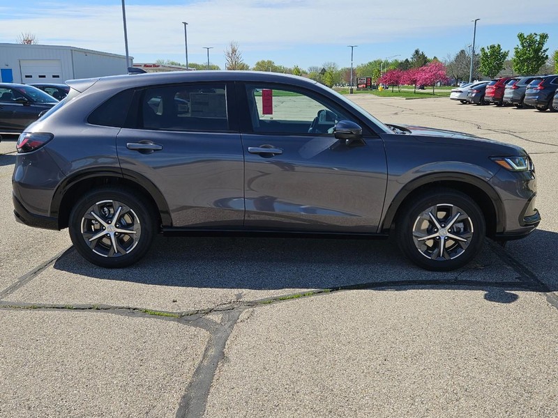 Honda HR-V Vehicle Image 2