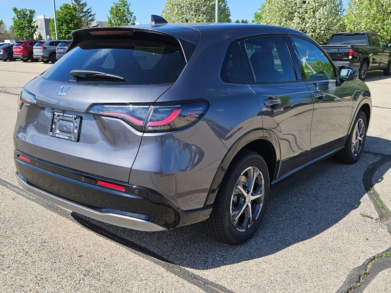 Honda HR-V Vehicle Image 3