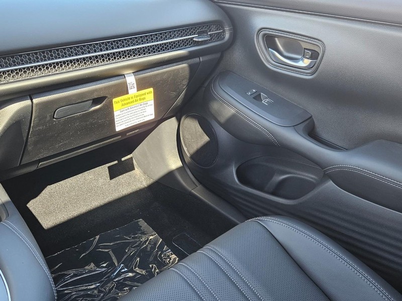 Honda HR-V Vehicle Image 10