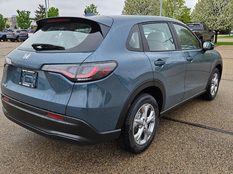 Honda HR-V Vehicle Image 3
