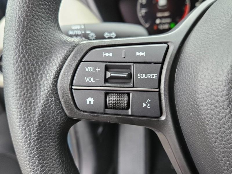 Honda HR-V Vehicle Image 11