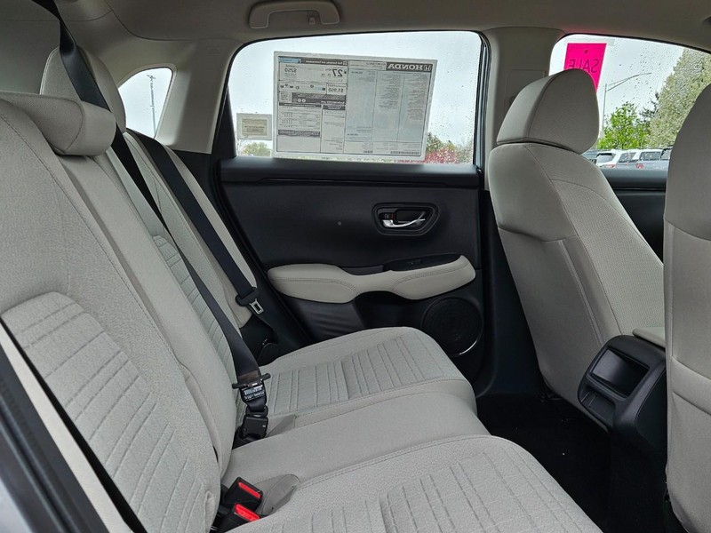 Honda HR-V Vehicle Image 5