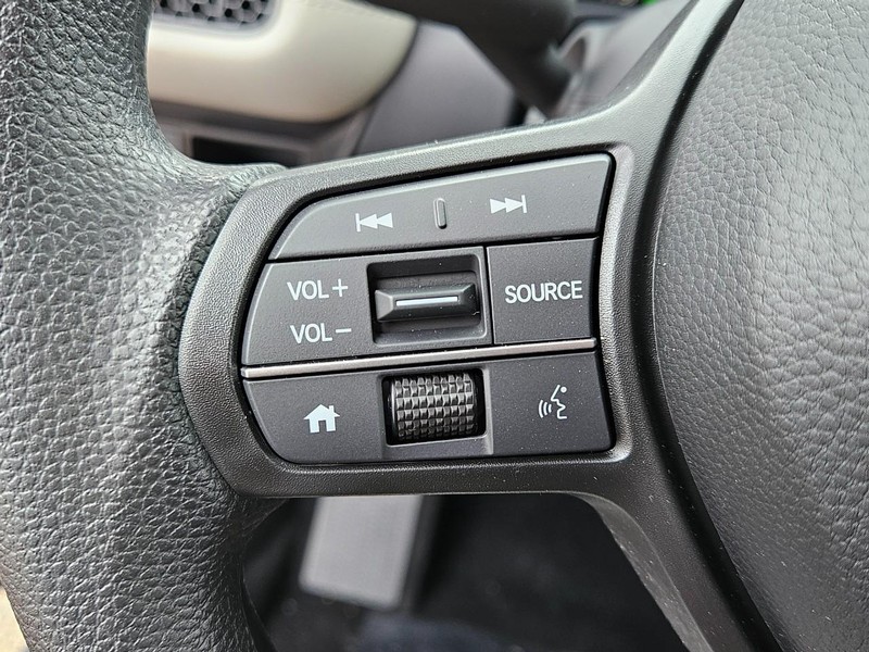 Honda HR-V Vehicle Image 11