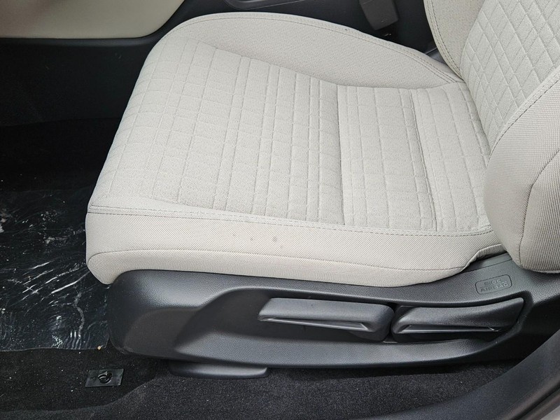 Honda HR-V Vehicle Image 15