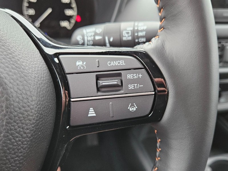 Honda HR-V Vehicle Image 12