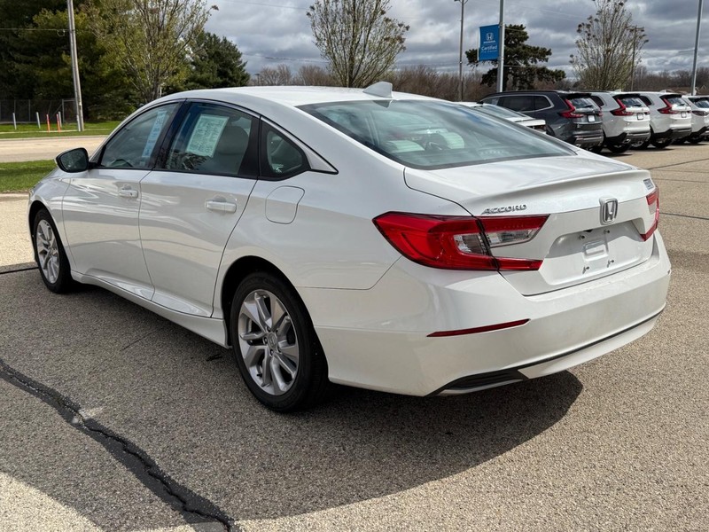 Honda Accord Sedan Vehicle Image 5