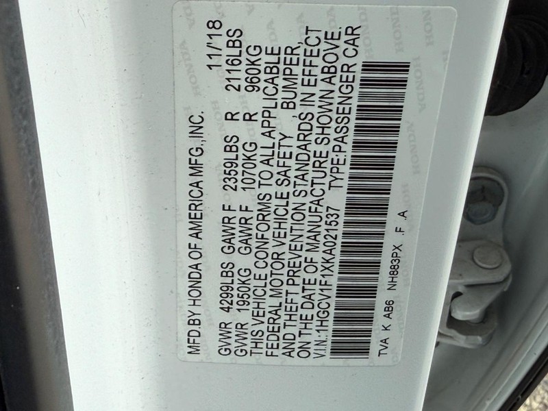 Honda Accord Sedan Vehicle Image 21
