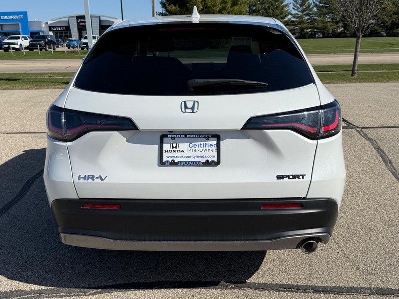 Honda HR-V Vehicle Image 4