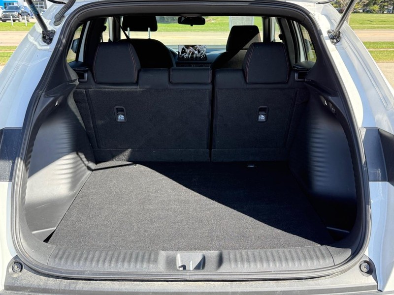 Honda HR-V Vehicle Image 5