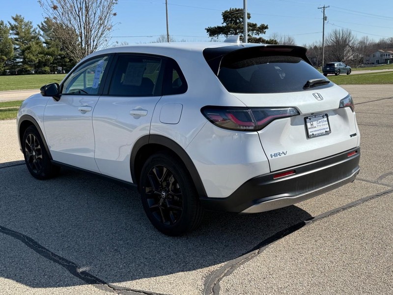 Honda HR-V Vehicle Image 6