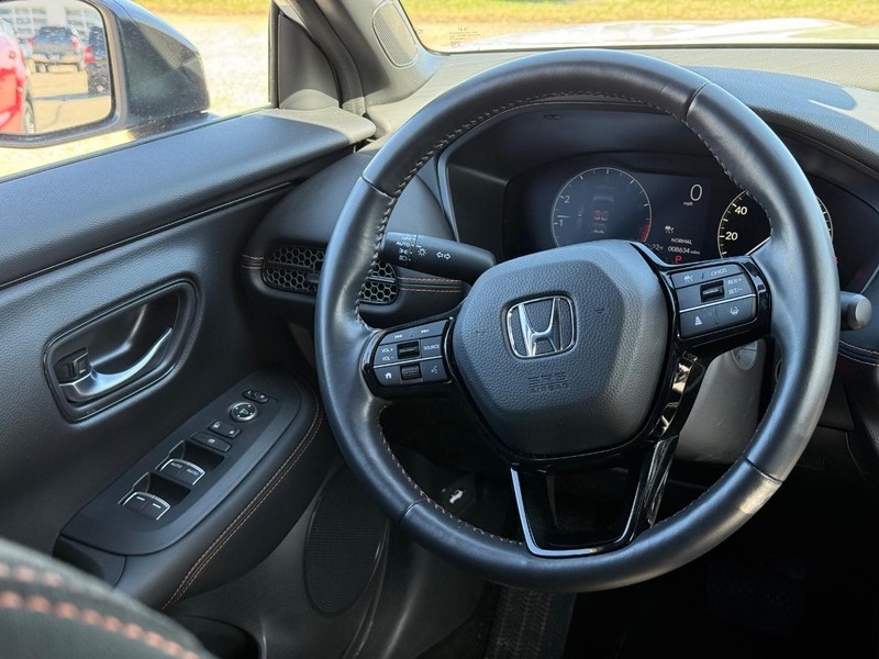 Honda HR-V Vehicle Image 14