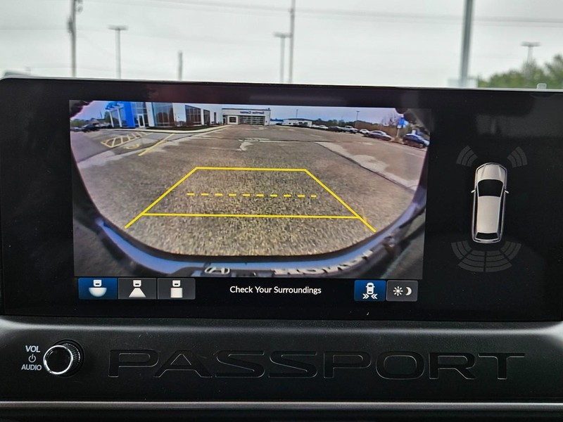 Honda Passport Vehicle Image 14