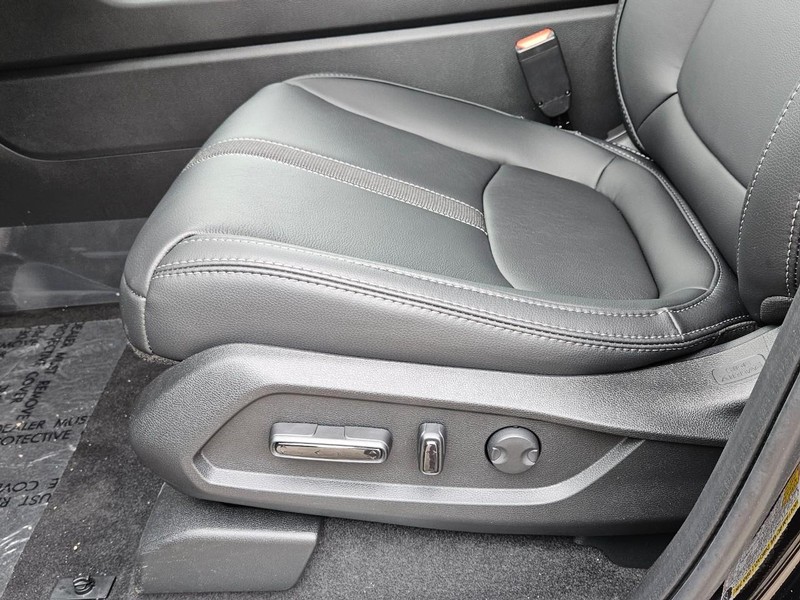 Honda Passport Vehicle Image 18