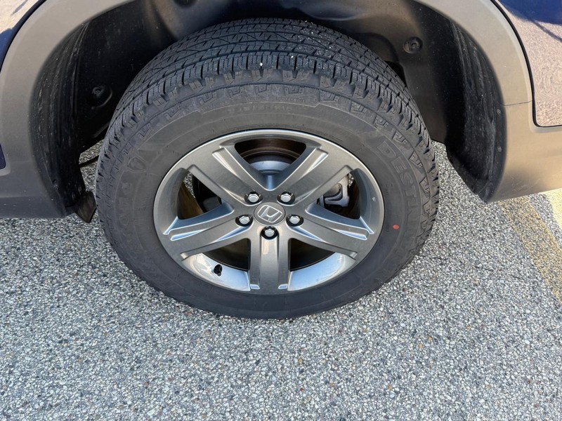 Honda Ridgeline Vehicle Image 6