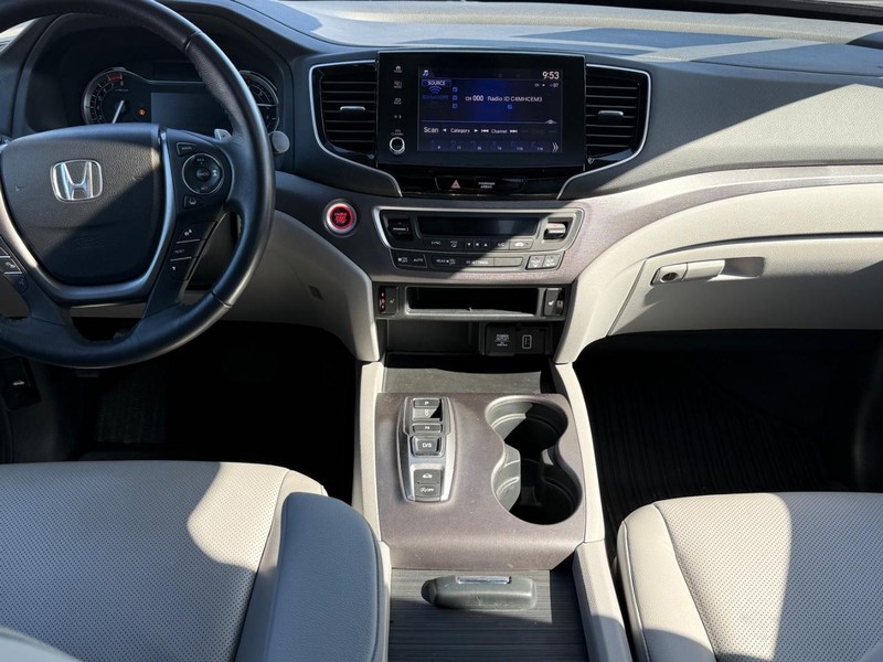 Honda Ridgeline Vehicle Image 10