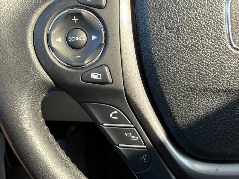 Honda Ridgeline Vehicle Image 15