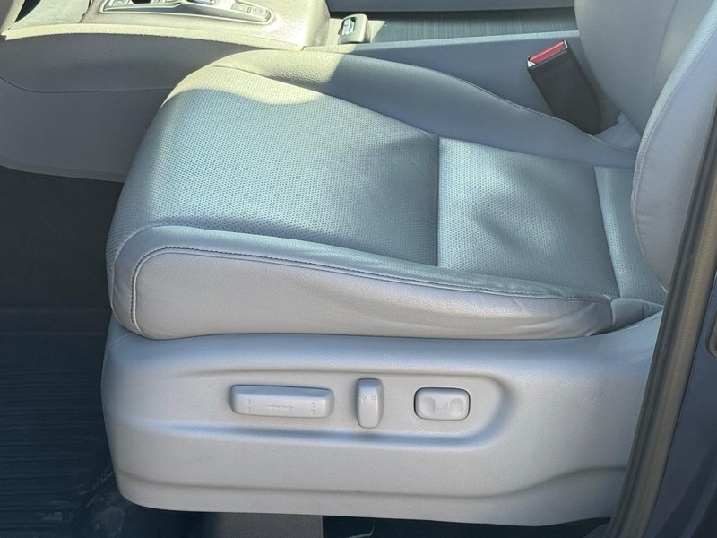 Honda Ridgeline Vehicle Image 21