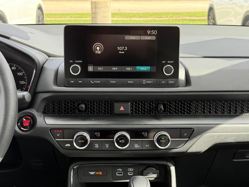 Honda CR-V Vehicle Image 11