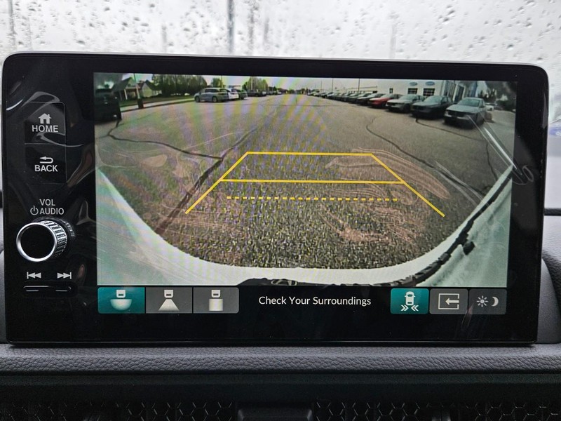 Honda CR-V Hybrid Vehicle Image 14