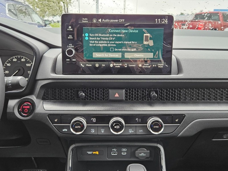Honda CR-V Hybrid Vehicle Image 7