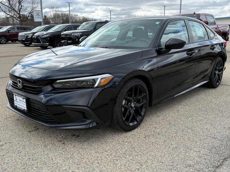Honda Civic Sedan Vehicle Image 8
