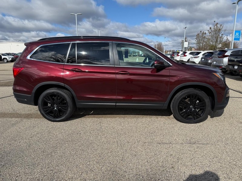 Honda Pilot Vehicle Image 2
