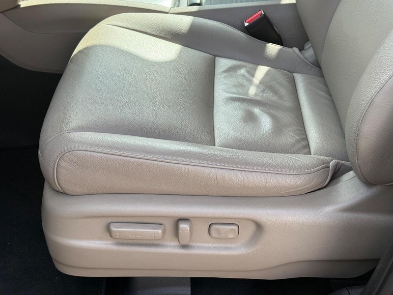 Honda Pilot Vehicle Image 25