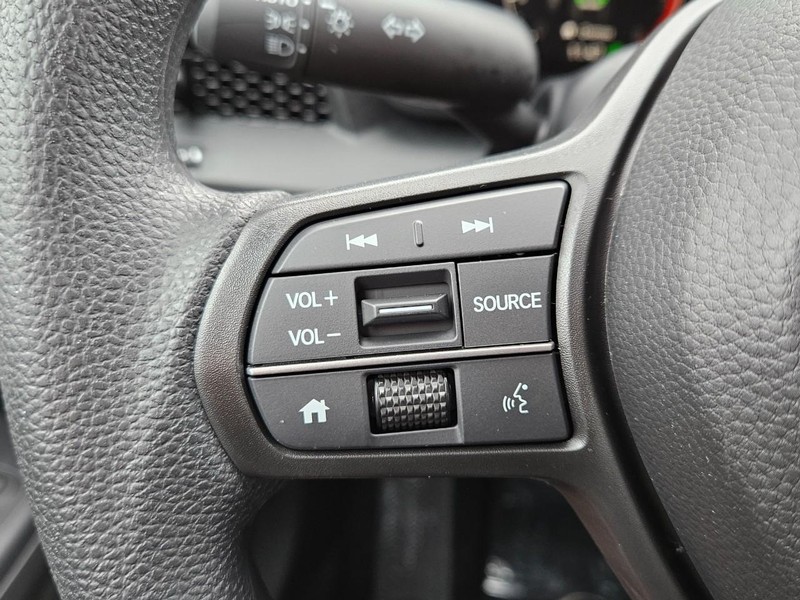 Honda CR-V Vehicle Image 11