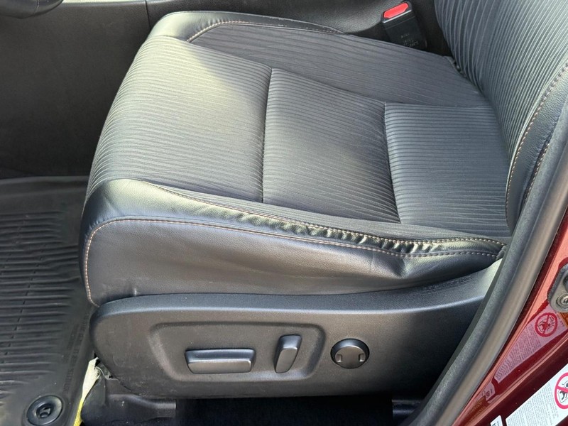 Toyota Highlander Vehicle Image 20
