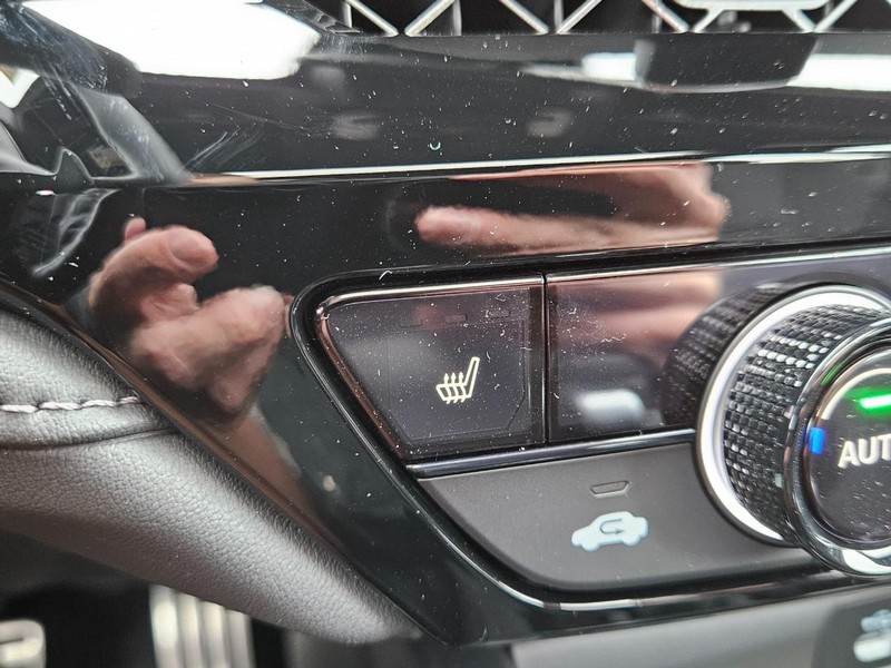 Honda Accord Hybrid Vehicle Image 14