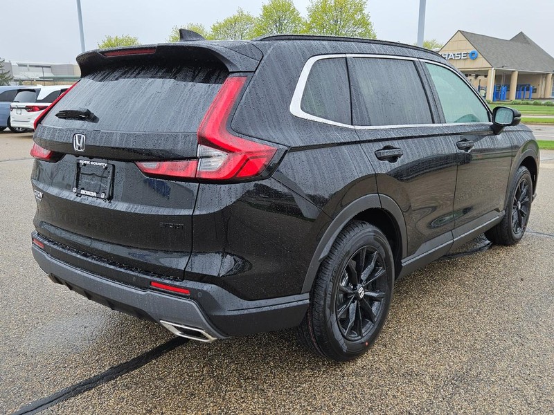Honda CR-V Hybrid Vehicle Image 3