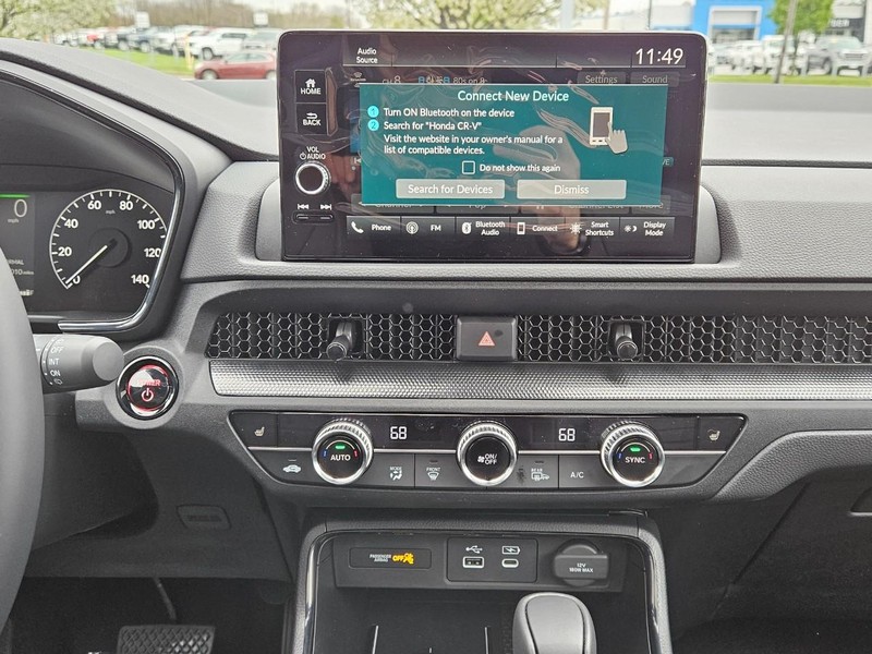 Honda CR-V Hybrid Vehicle Image 7