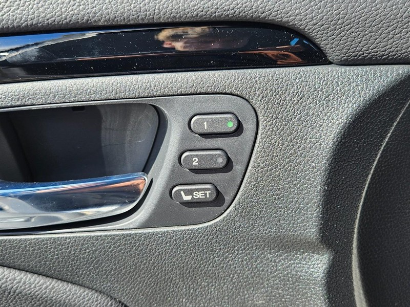 Honda Ridgeline Vehicle Image 11
