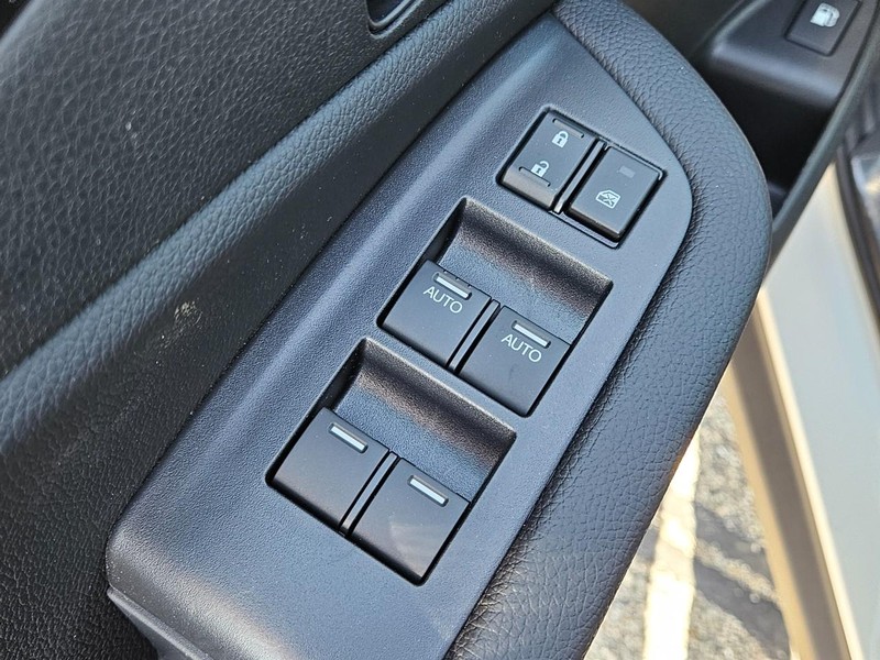 Honda Ridgeline Vehicle Image 16