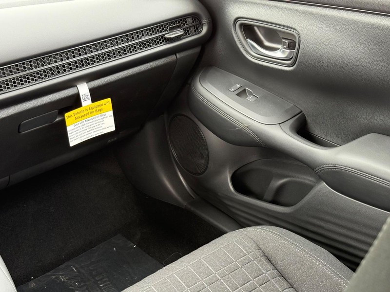 Honda HR-V Vehicle Image 10