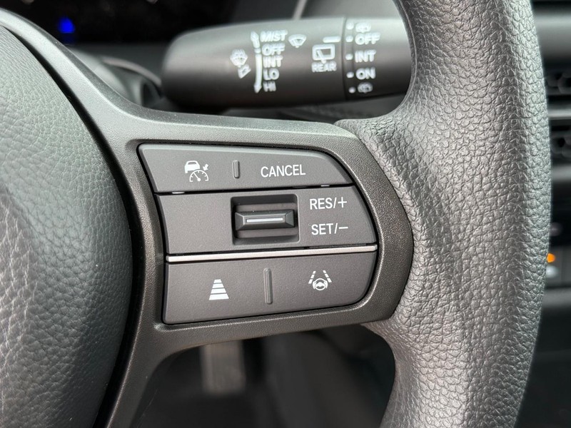 Honda HR-V Vehicle Image 12