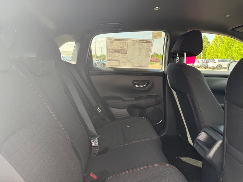 Honda HR-V Vehicle Image 5
