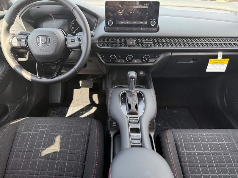 Honda HR-V Vehicle Image 6