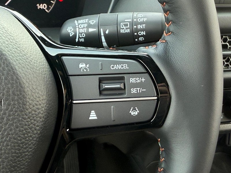 Honda HR-V Vehicle Image 12