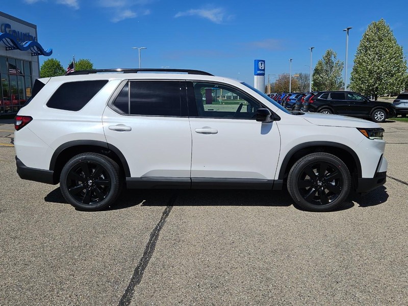 Honda Pilot Vehicle Image 2
