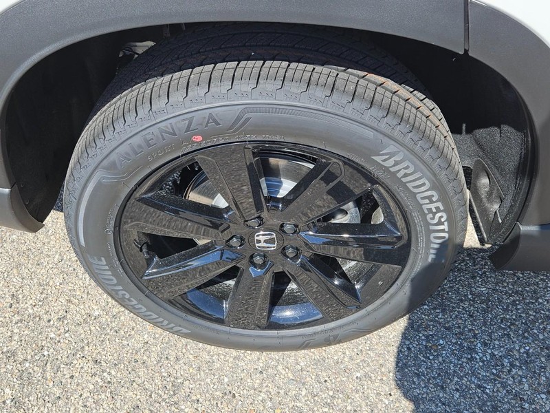 Honda Pilot Vehicle Image 4