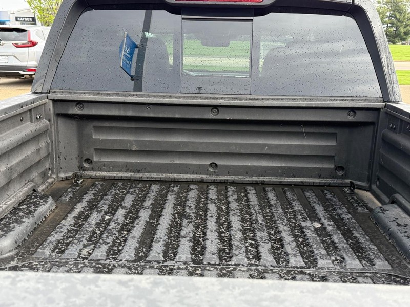 Honda Ridgeline Vehicle Image 5