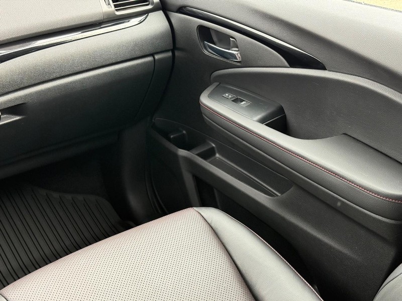 Honda Ridgeline Vehicle Image 15