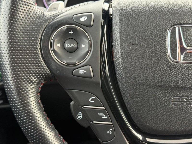 Honda Ridgeline Vehicle Image 17