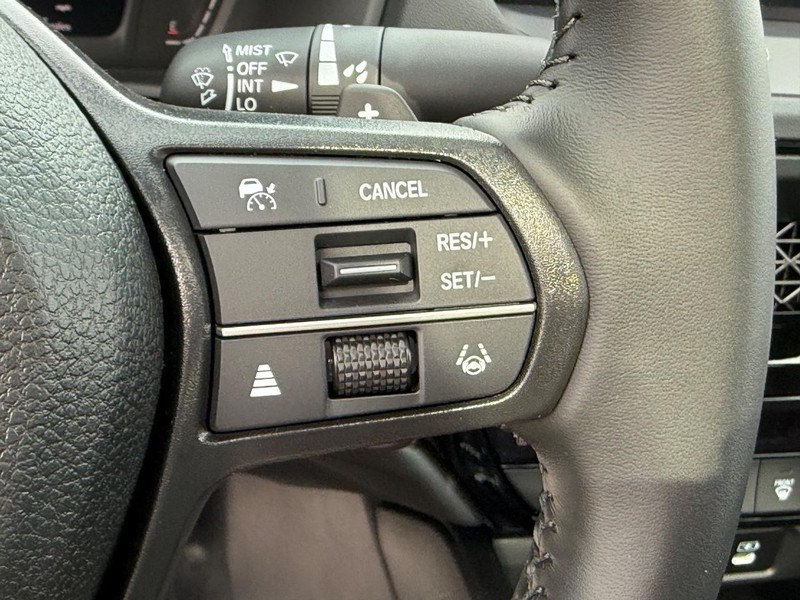 Honda Accord Hybrid Vehicle Image 12