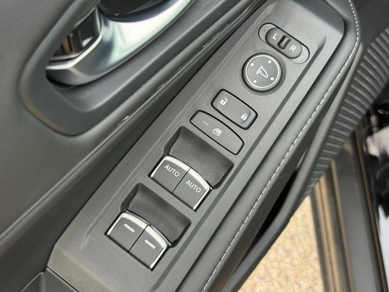 Honda Accord Hybrid Vehicle Image 15